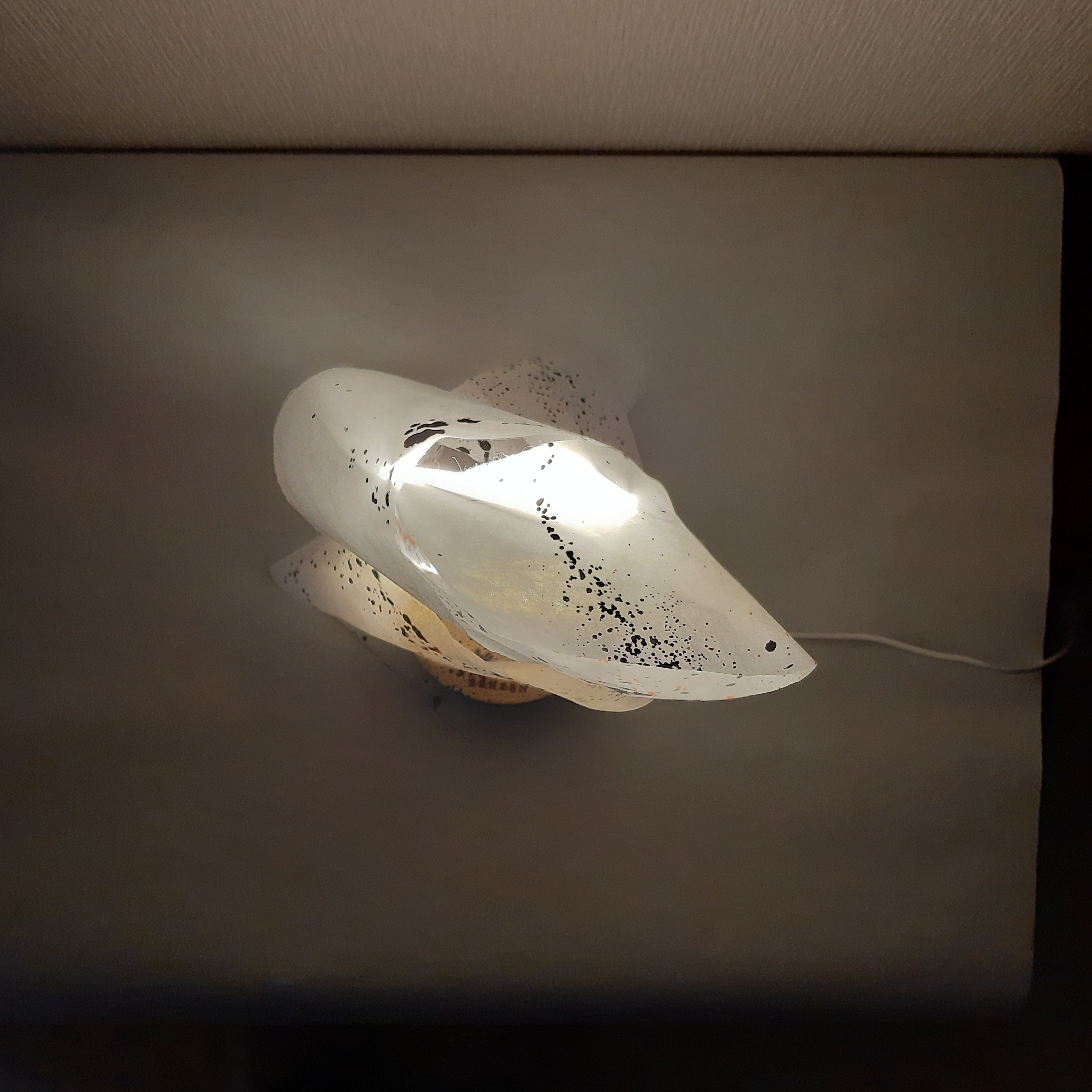 Lampe de table « AKARI », IMA COCO.#ak001, papier de riz, USB, minimaliste ; sur Osaka Art &amp; Design 2025